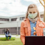 port du masque obligatoire sur le campus universitaire